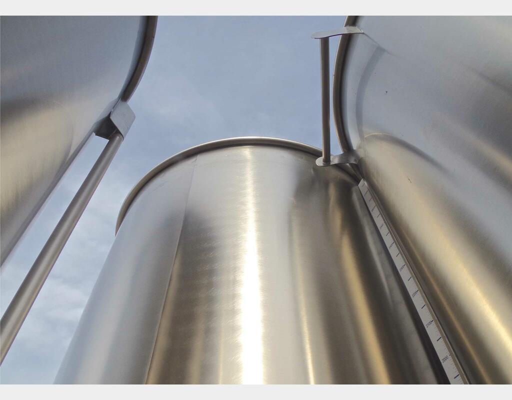 304 stainless steel tank - Model SPABP2800 - Curved bottom - Floating hat