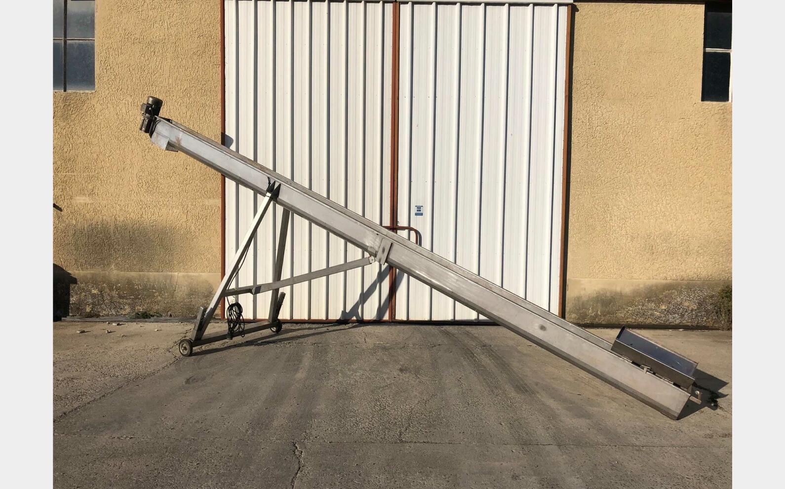 Screw separator