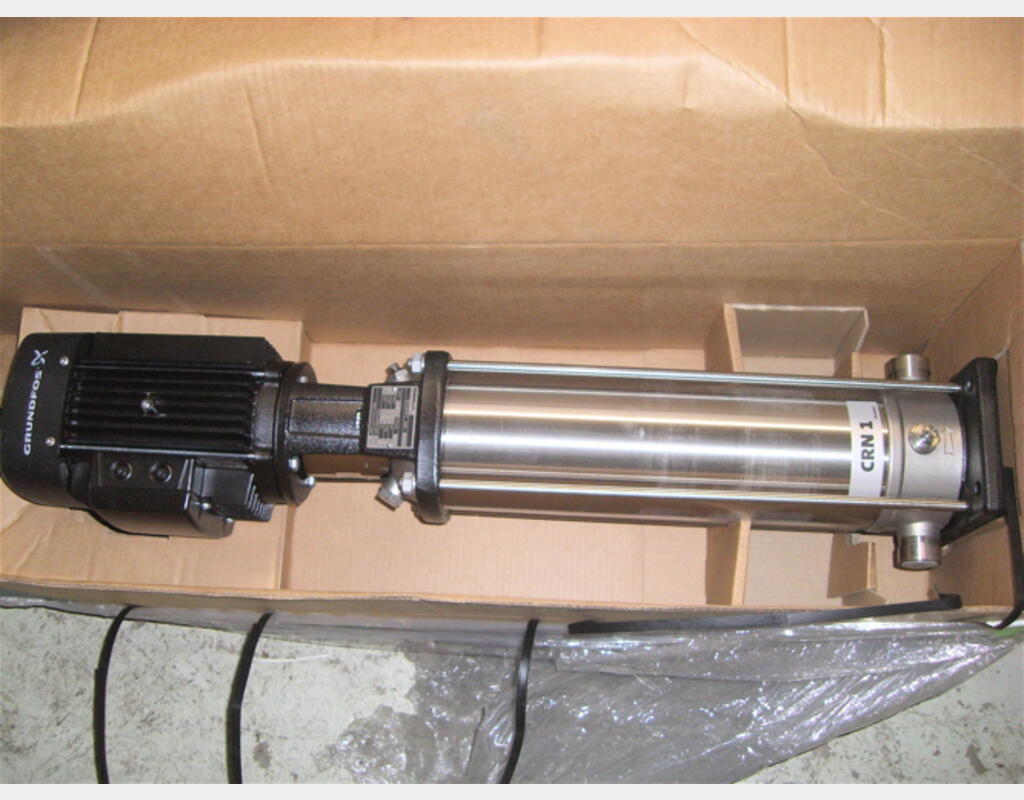 pompe centrifuge multicelluaire INOX 316 MATERIEL NEUF Type : CRN1-25 A-P-G-E-HQQE