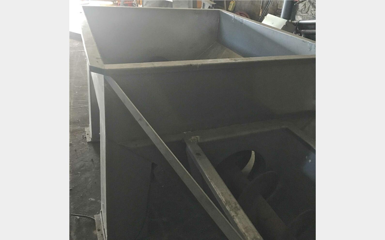 Conquet inox avec vis acier