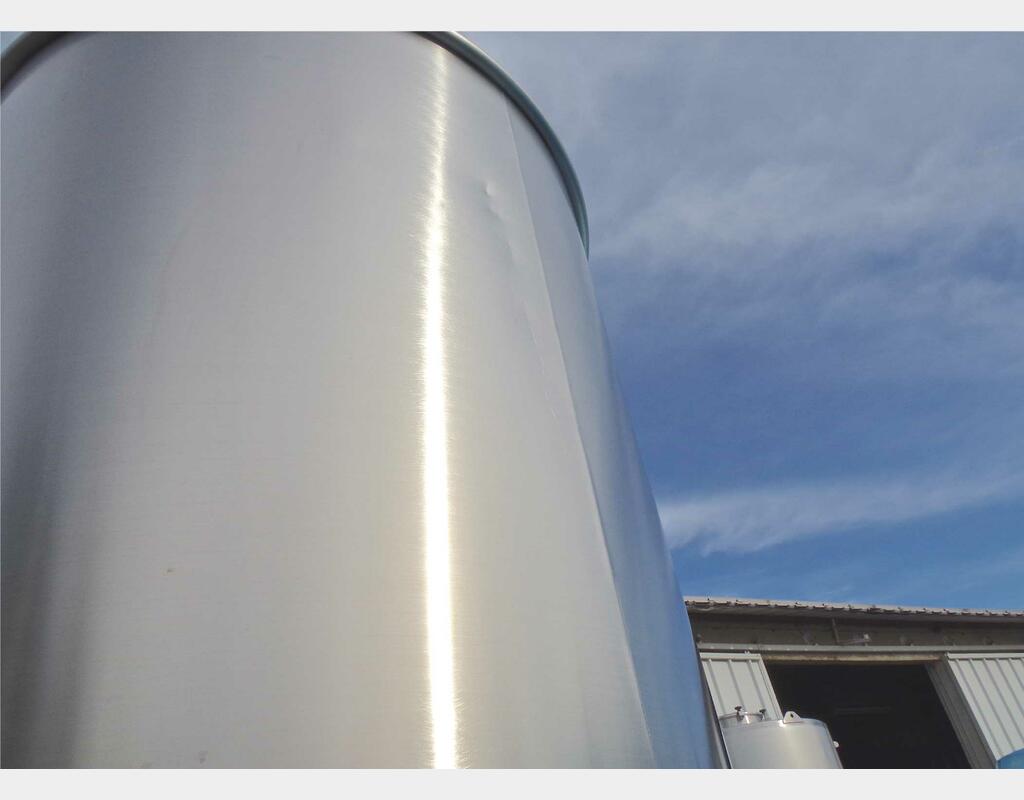 304 stainless steel tank - Model SPABP2800 - Curved bottom - Floating hat