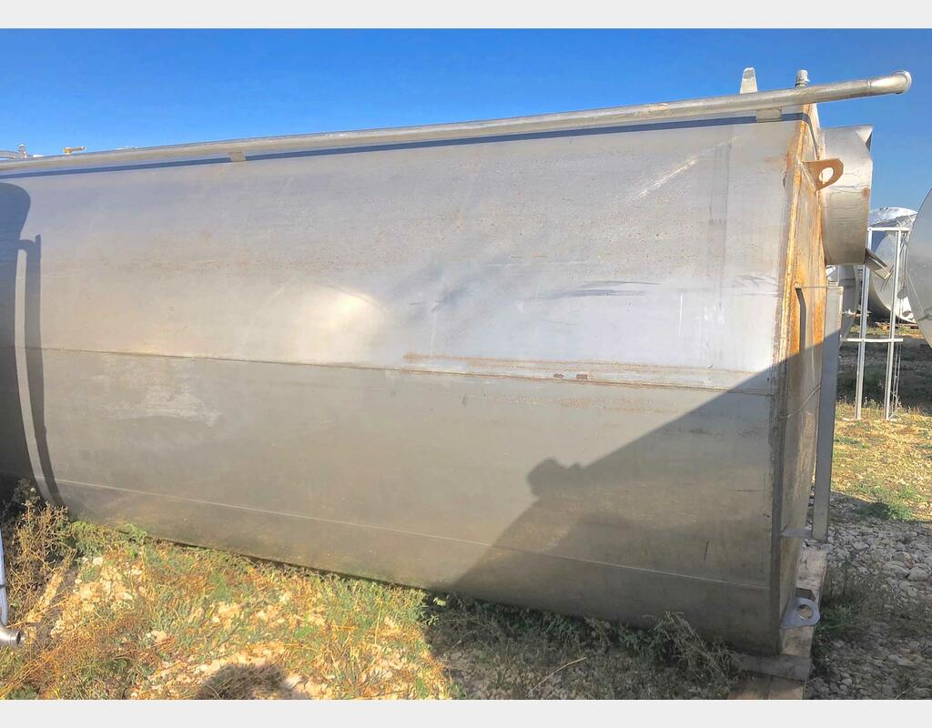 Cuve inox fermée isolée - Volume : 200 hls (20 000 litres)
