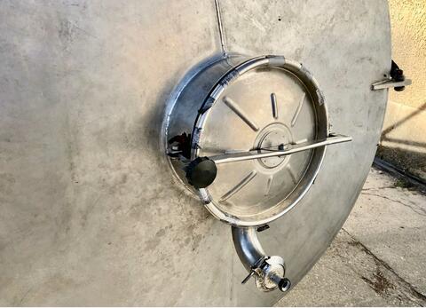 Stainless steel tank - Conical bottom on legs