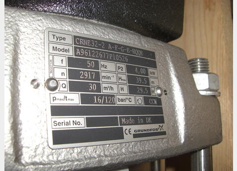 pompe centrifuge multicellulaire INOX 316 Type : CRNE32-2 A-F-G-E-HQQE Marque : GRUNDFOS