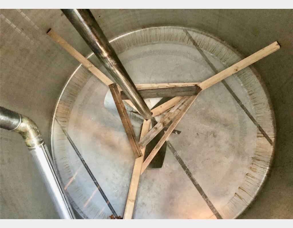 316L agitated stainless steel tank - Double jacketed and insulated circuit
