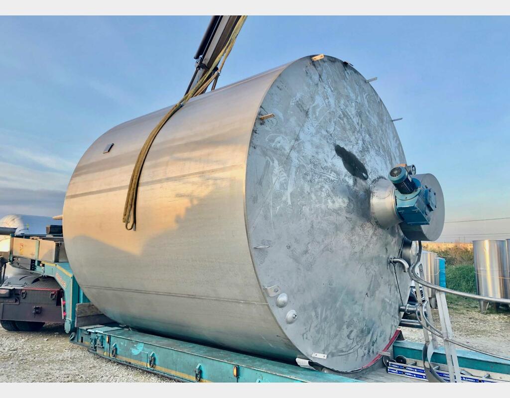 316L agitated stainless steel tank - Double jacketed and insulated circuit