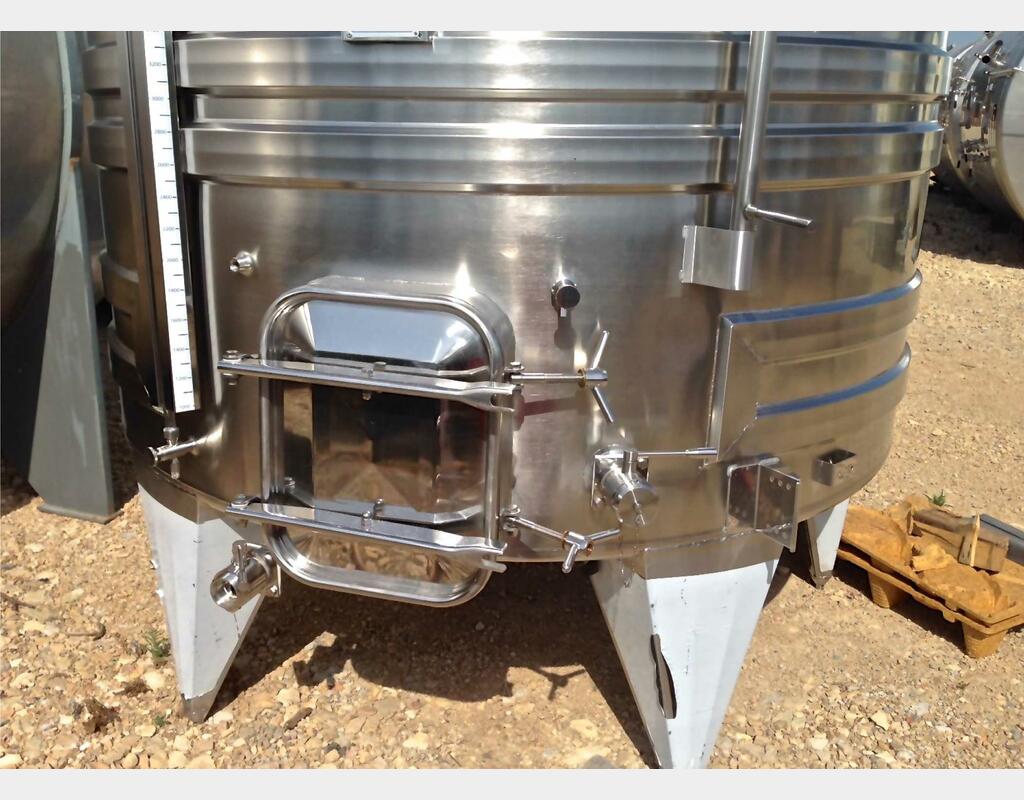 304 stainless steel tank - Floating hat - Model SPAIPSER7500B