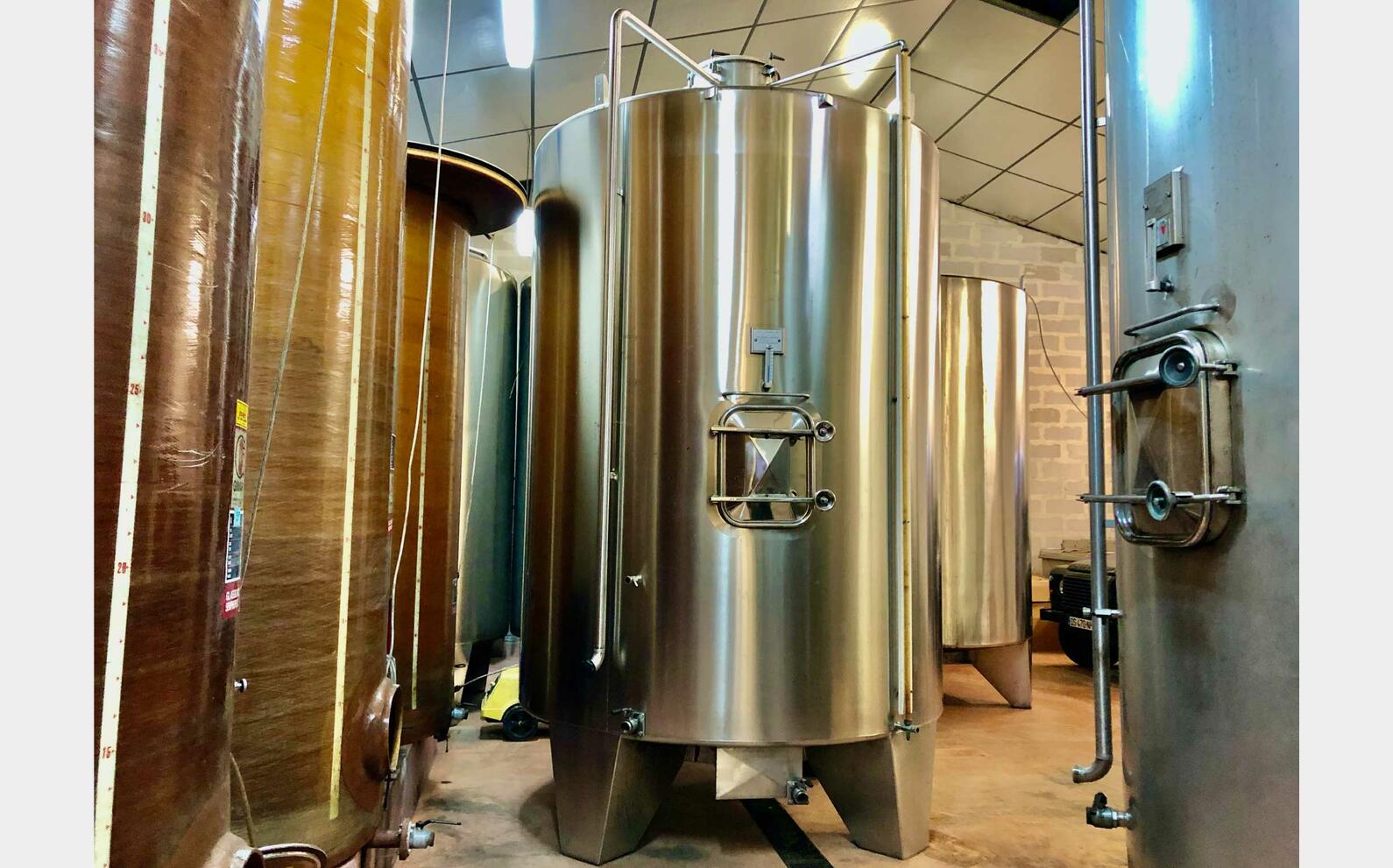Cuve inox 304 - Stockage 135 HL (13 500 litres) RURALINOX