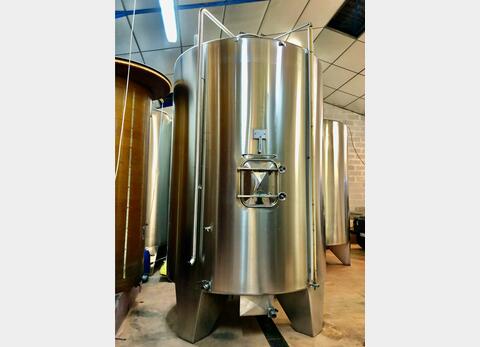 Cuve inox 304 - Stockage 135 HL (13 500 litres) RURALINOX