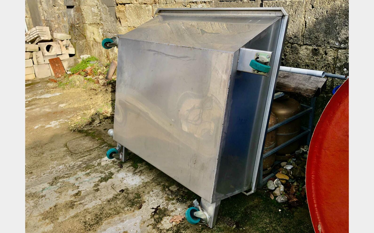 Bac &agrave; jus inox
