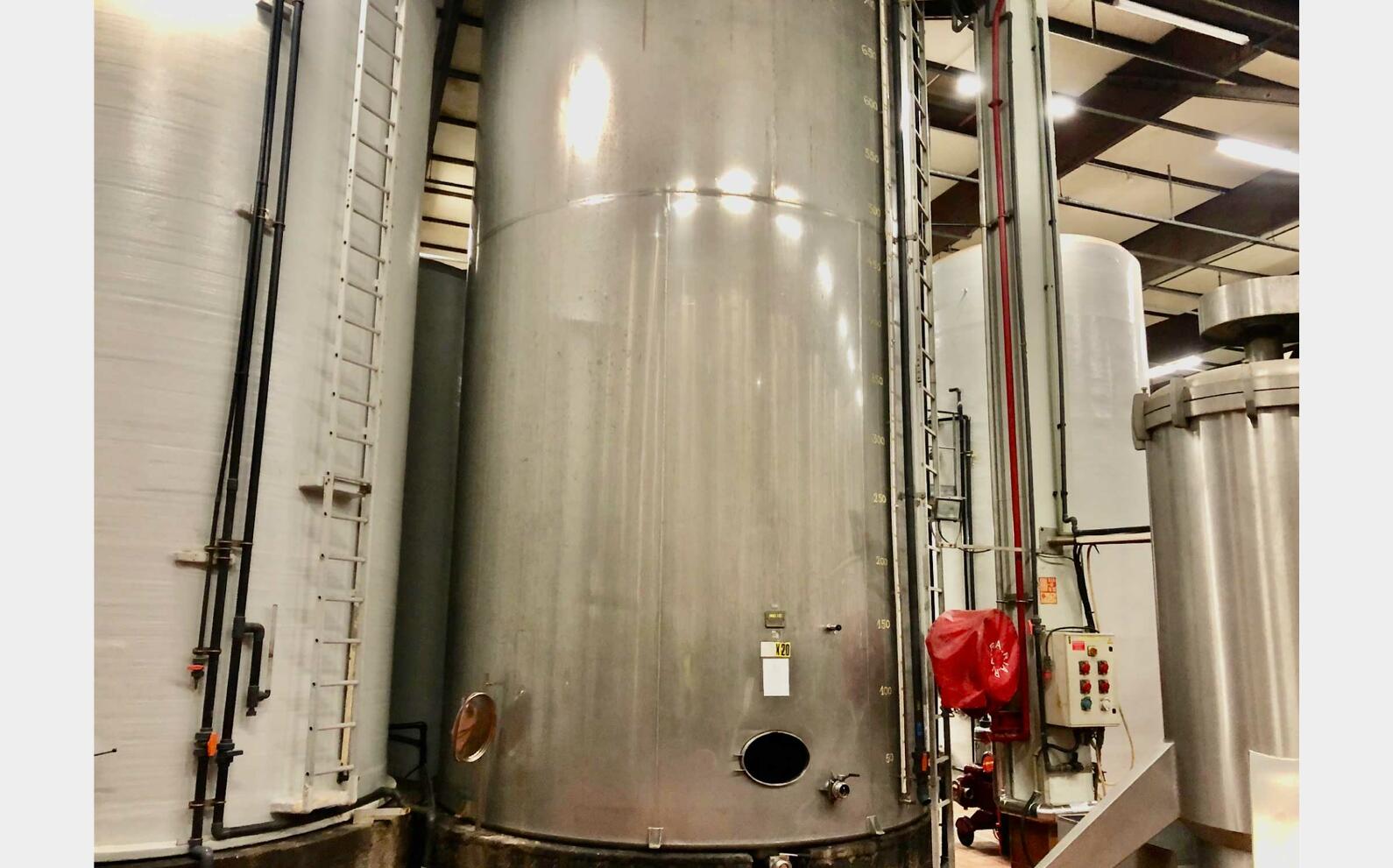 Stainless steel tank 772 HL (77 200 liters)