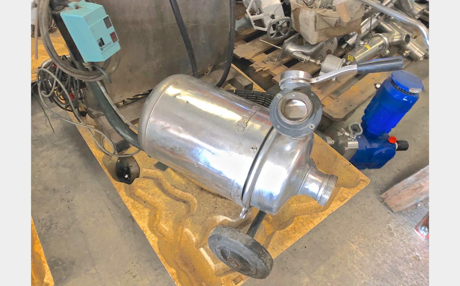 Pompe &agrave; vin centrifuge - HILGE D&eacute;bit de 400 HL/h HILGE
