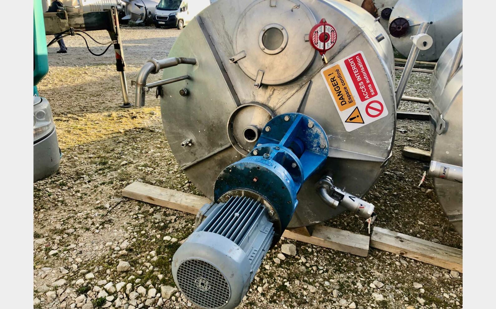 Cuve inox 316 - Agit&eacute;e 45 HL (4 500 litres) LEROY SOMER