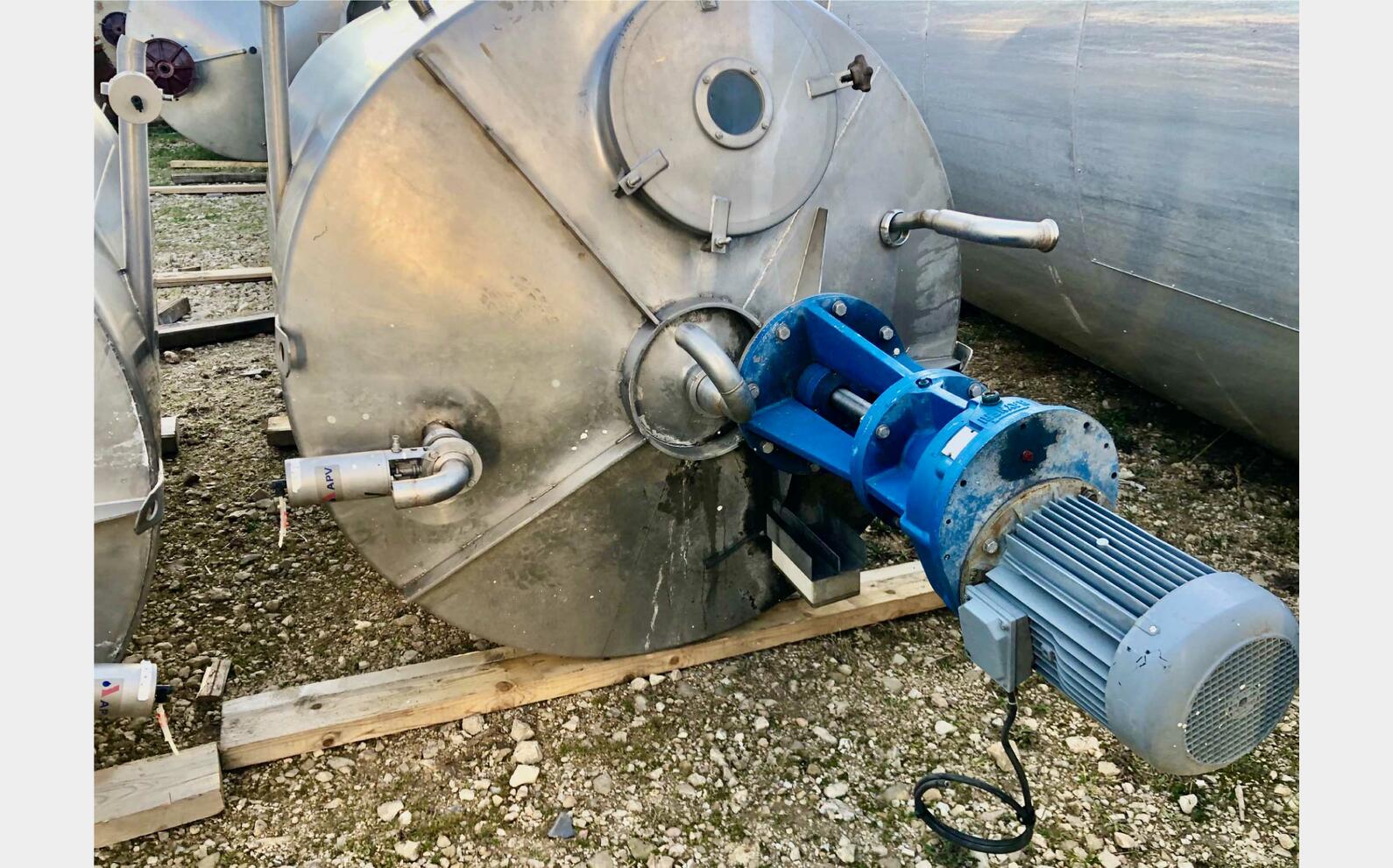 Stainless steel tank 316 45 HL (4 500 liters) LEROY SOMER