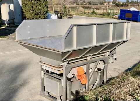 Stainless steel vibrating platform