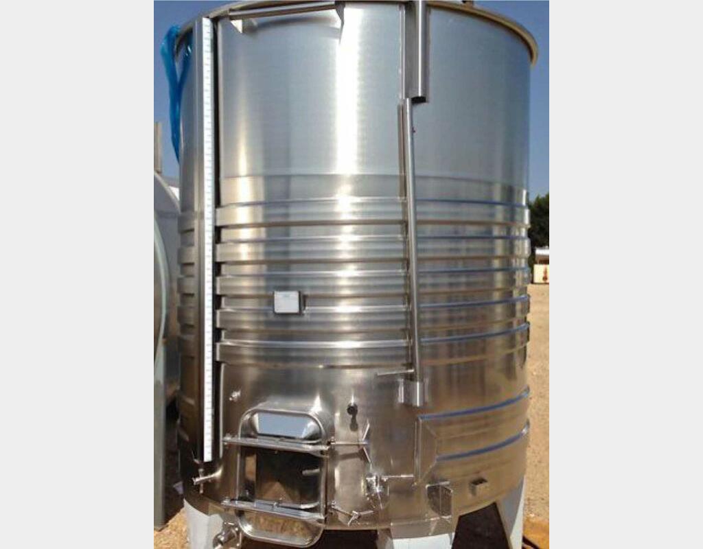 304 stainless steel tank - Floating hat - Model SPAIPSER7500B