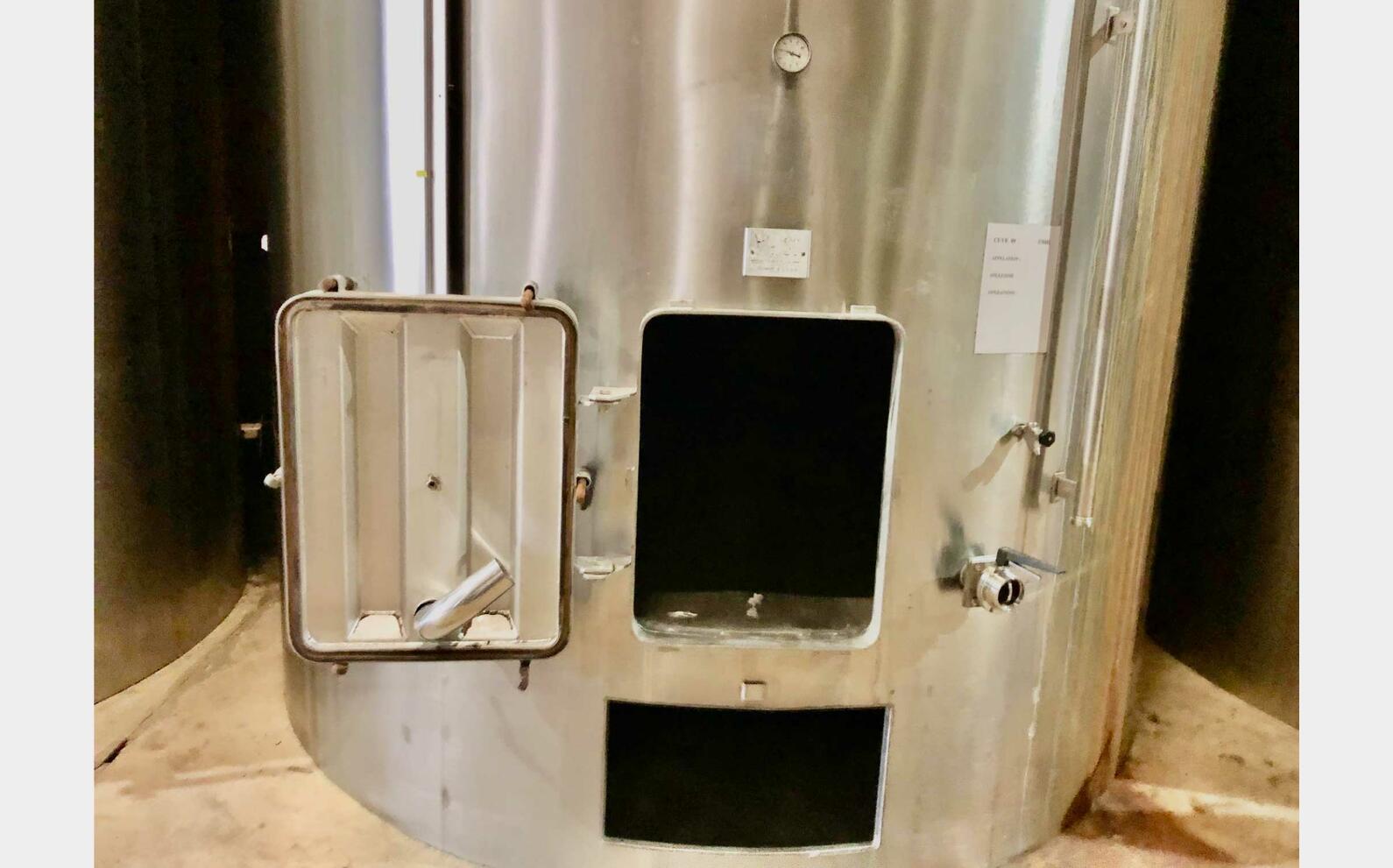 304 stainless steel tank 369 HL (36 900 liters)