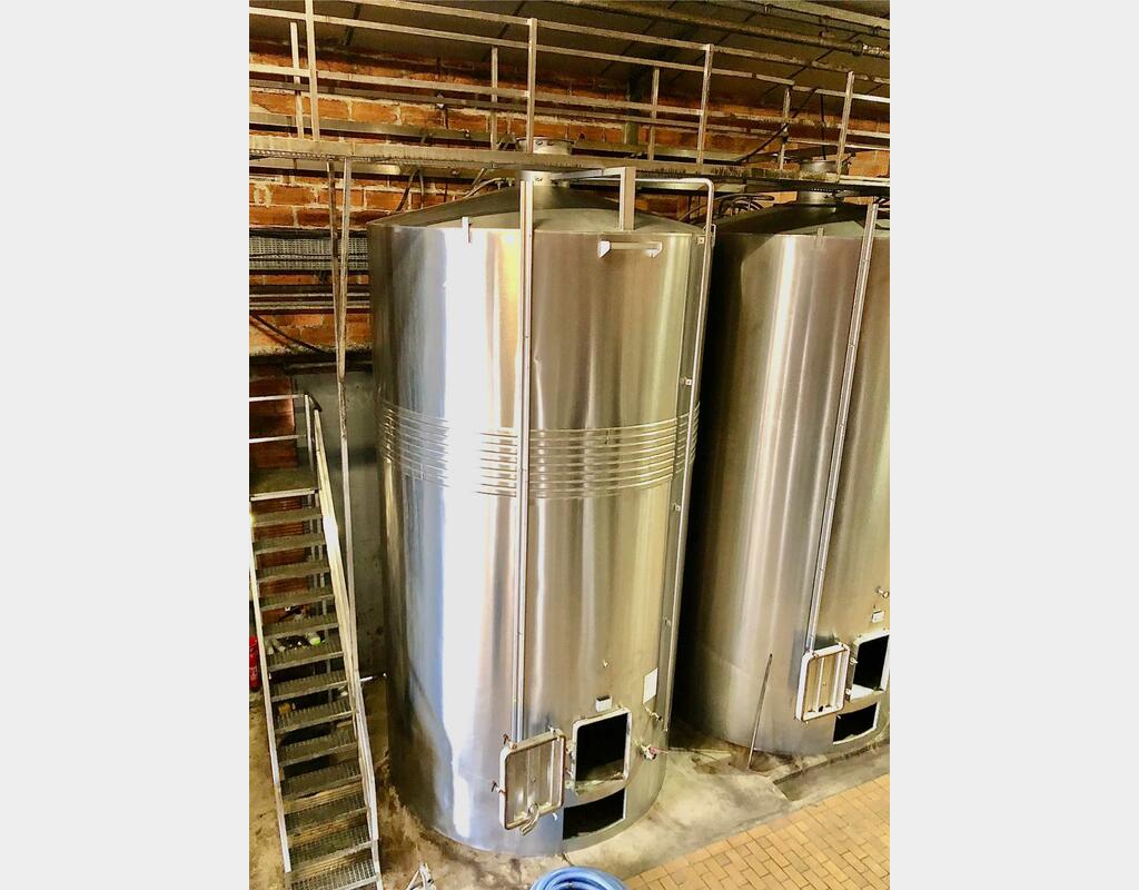Cuve inox 304 - Fond incliné