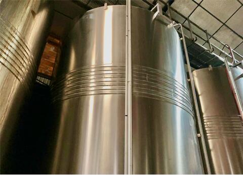 304 stainless steel tank - Sloping bottom