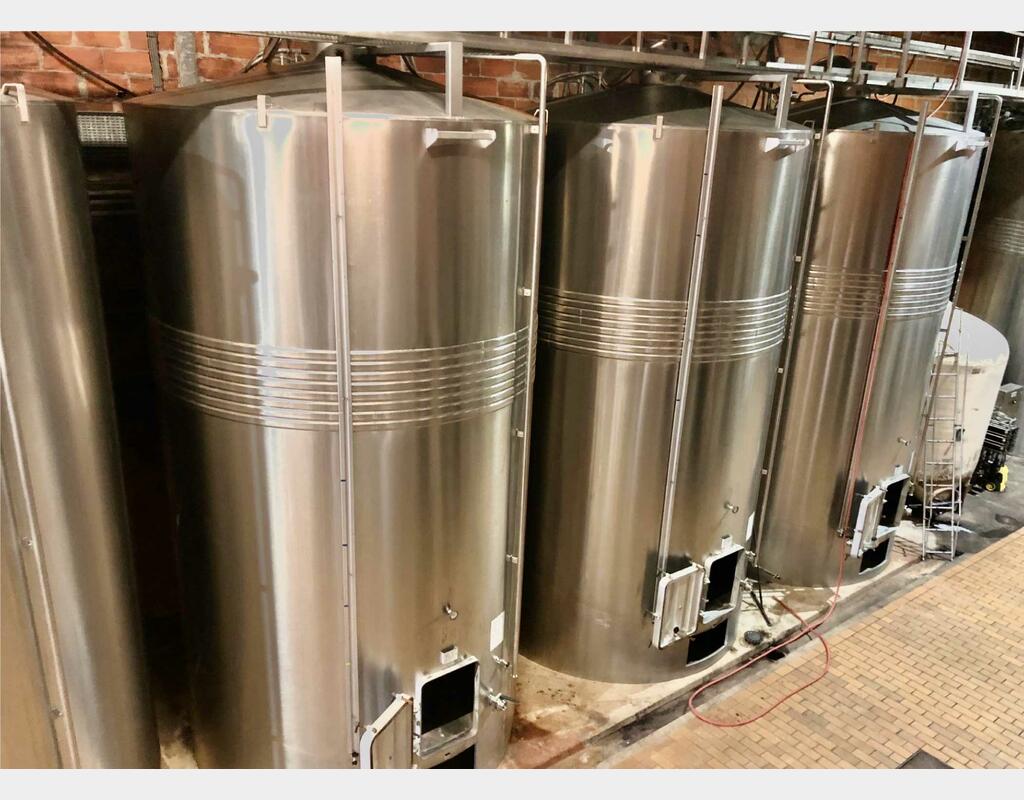 Cuve inox 304 - Fond incliné