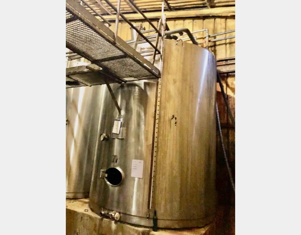 316 stainless steel tank - On invert