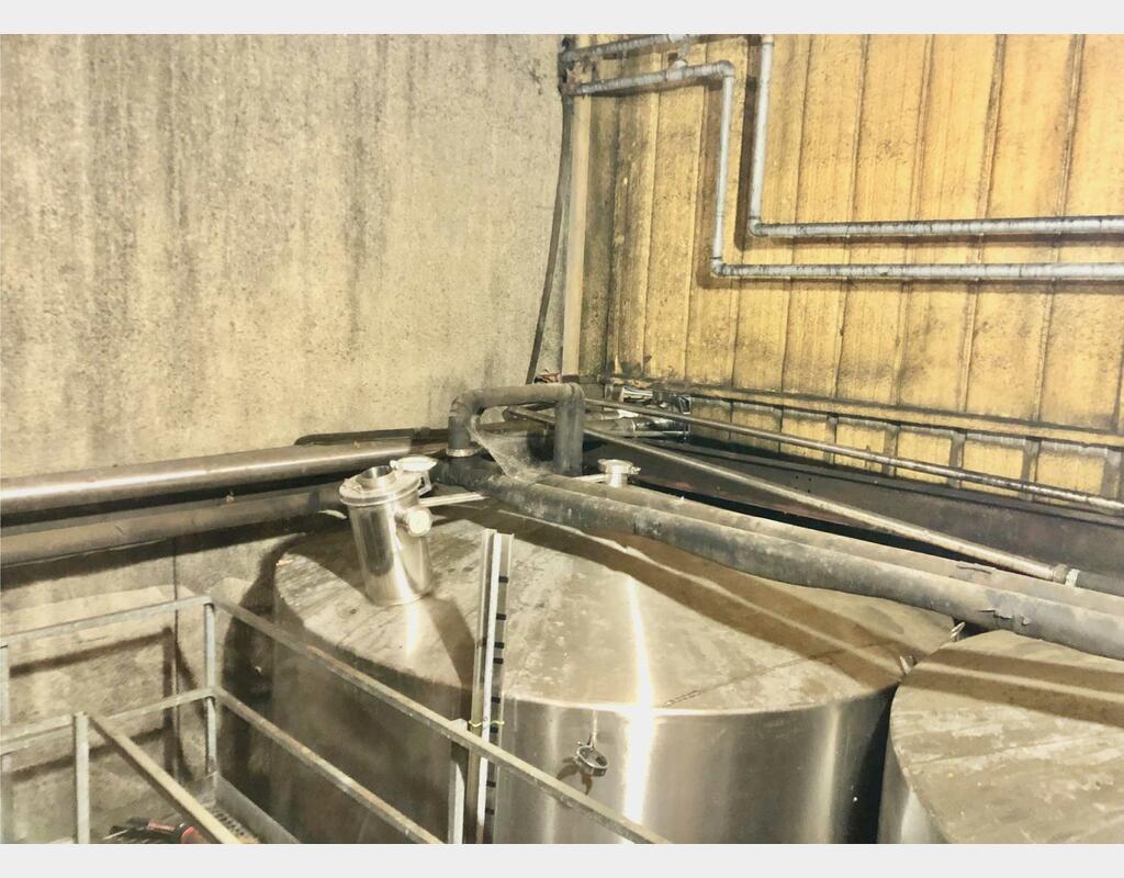 316 stainless steel tank - On invert