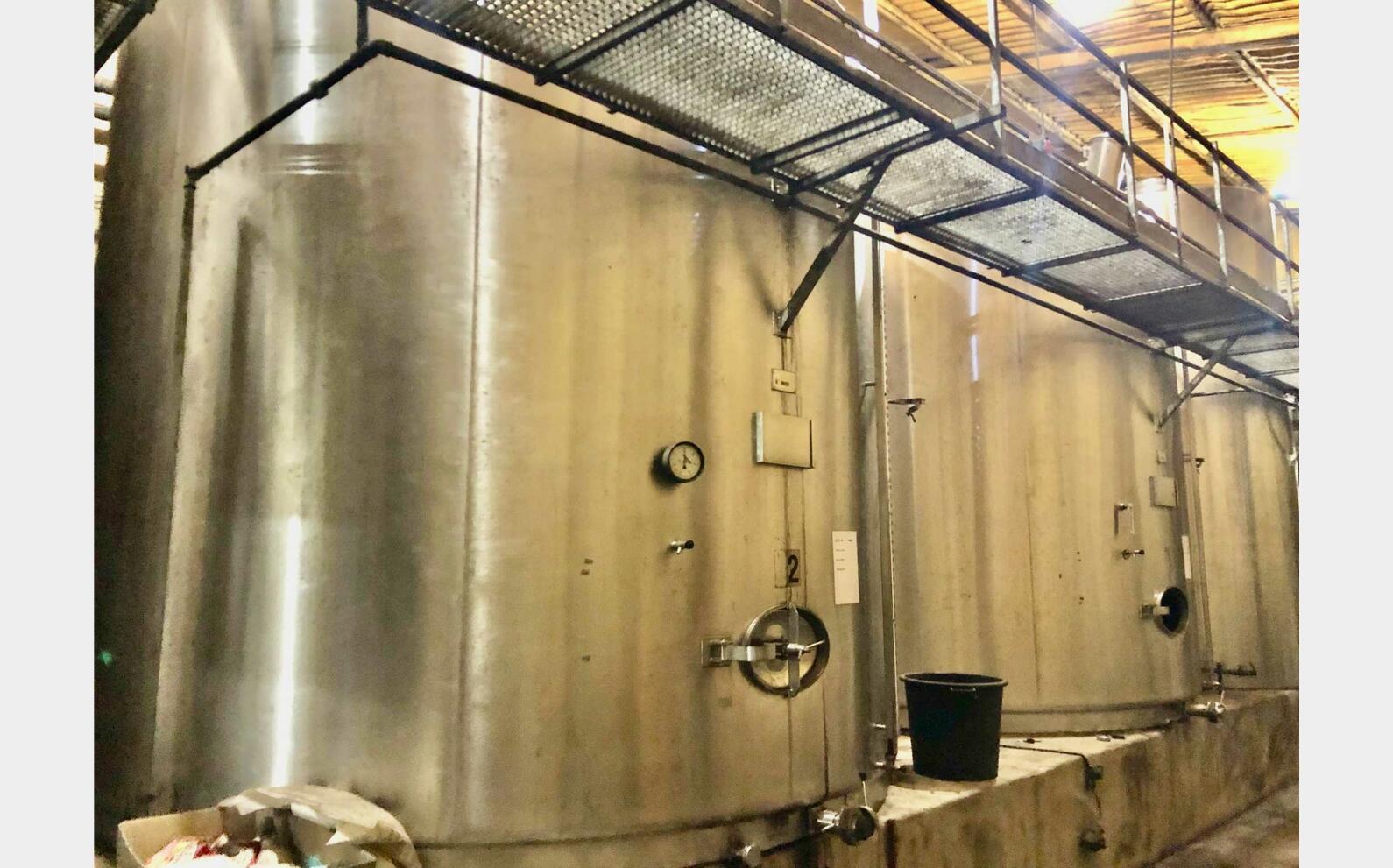316 stainless steel tank 400 HL (40 000 liters)