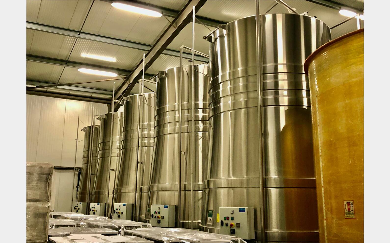 Cuve inox 316L - Tronconique 149 HL (14 900 litres) DABRIGEON