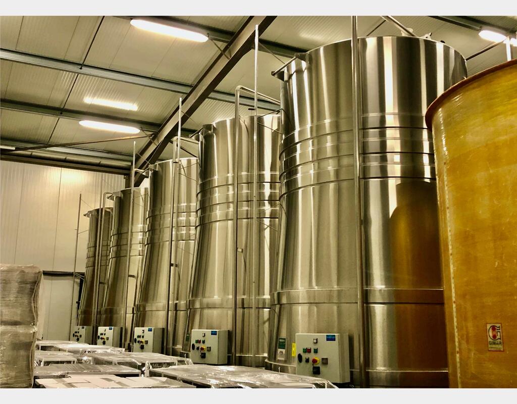 Stainless steel tank 304 - Tronconical 150 HL (15 000 liters) DABRIGEON