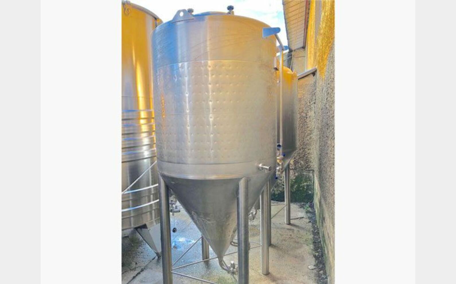 304 stainless steel tank - Cylindro-conical 16 HL (1600 liters) ARSILAC