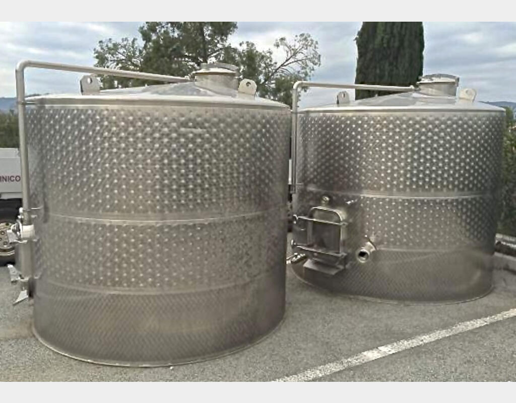 Cuve inox de stockage - Volume : 45HL (4500 litres)