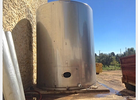 Cuve inox de stockage fond plat - Capacité 500 hls (50 000 L)