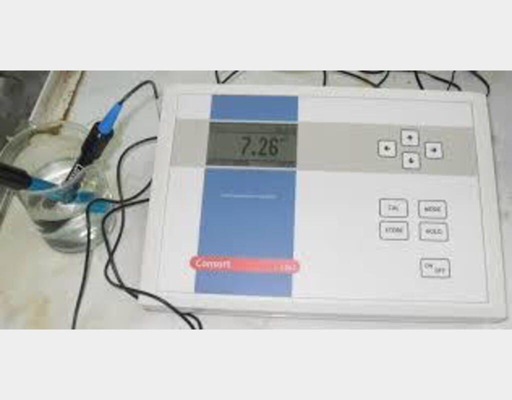 pH m&egrave;tre Consort C862 Et bras porte-&eacute;lectrodes