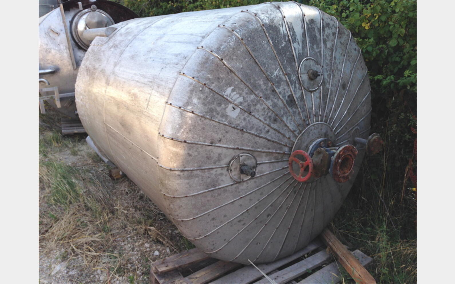 Cuve stockage acier isol&eacute;e