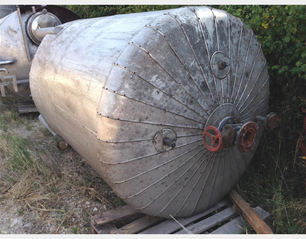 Cuve de stockage acier isolée - Volume : 5000 litres
