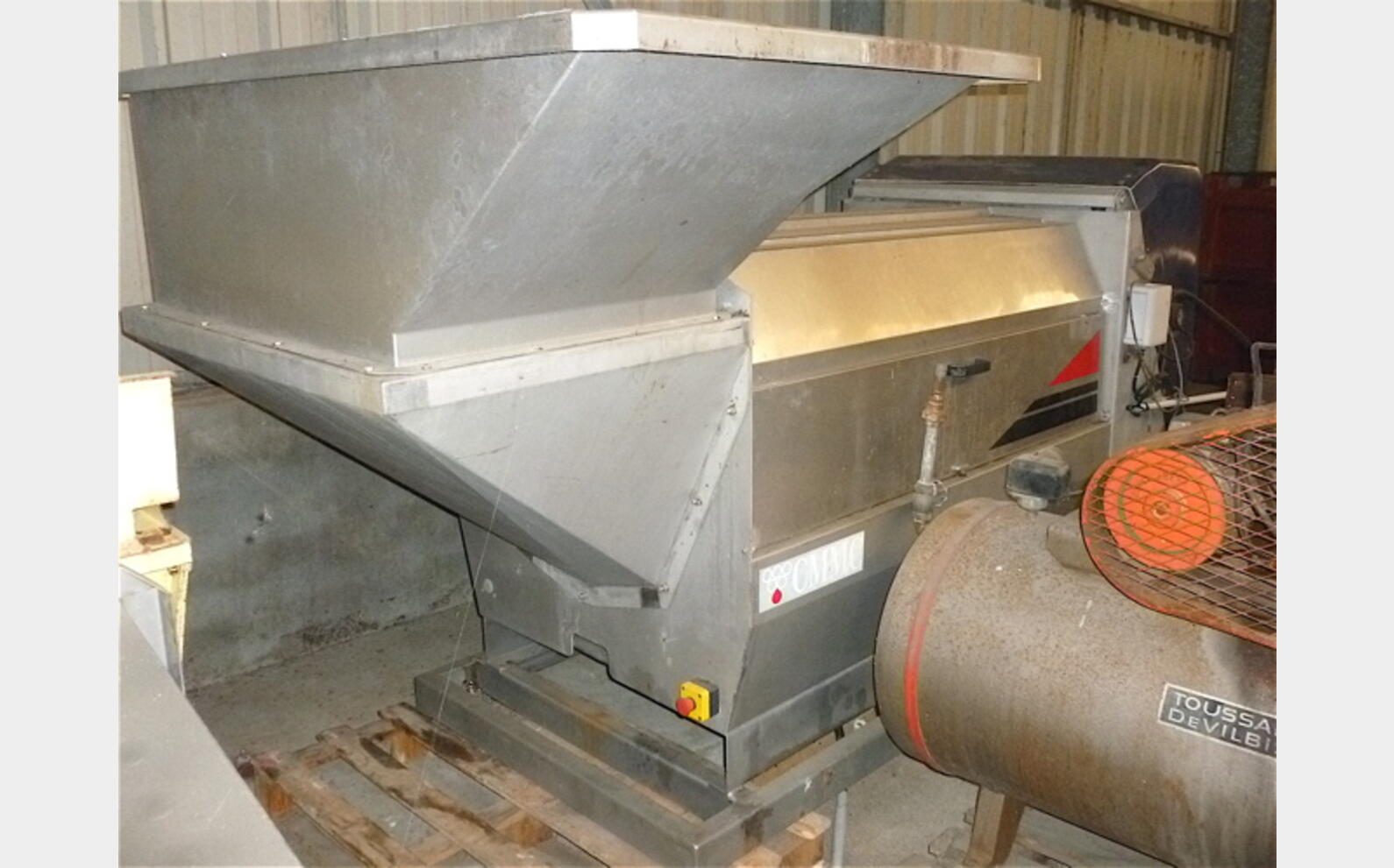 Egrappoir Type : DELTA E 50