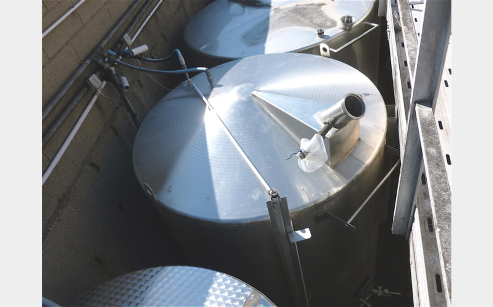 Cuve stockage INOX 316 sur pieds Agroalimentaire Marque : PIERRE GUERIN