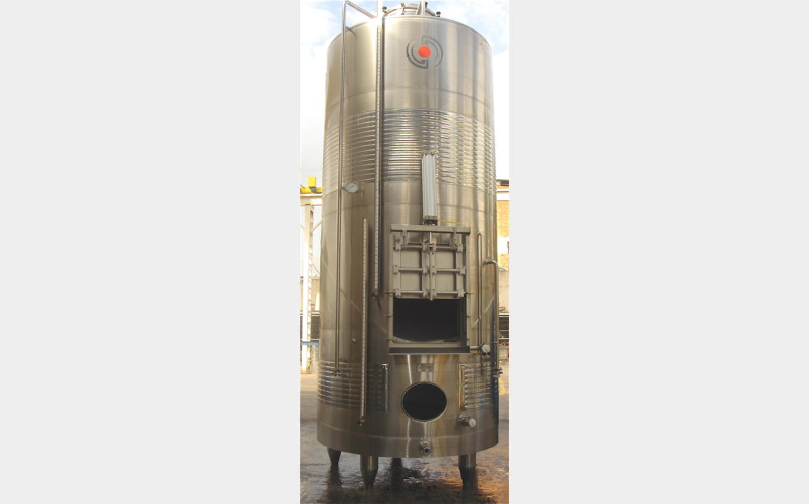 Cuve INOX 304L/316L compartiment&eacute;e refroidit MATERIEL NEUF Marque : HERPASA