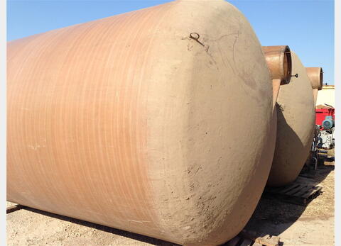 Cuve fibre fond plat sur radier Volume : 30 000 litres (300 hls)