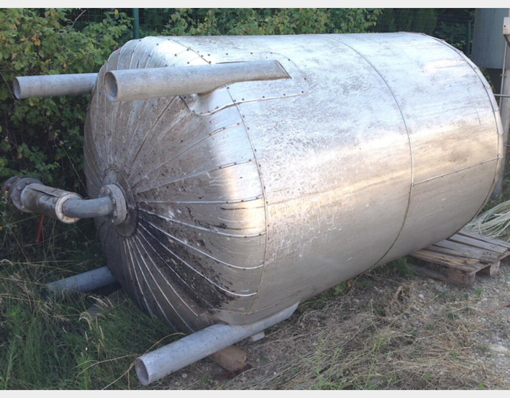 Cuve stockage acier isol&eacute;e