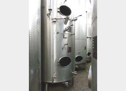Cuve stockage INOX 316 sur pieds Agroalimentaire Marque : PIERRE GUERIN