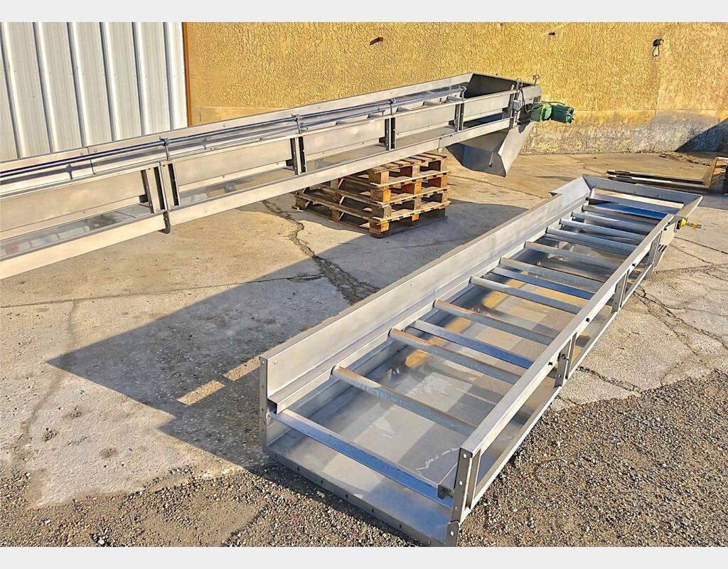 Tapis a tasseaux Bucher TR800 - Longueur 14métres