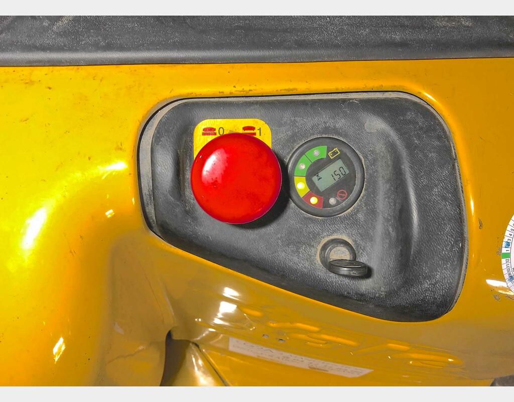Transpalette électrique gerbeur - Marque : YALE MS10E