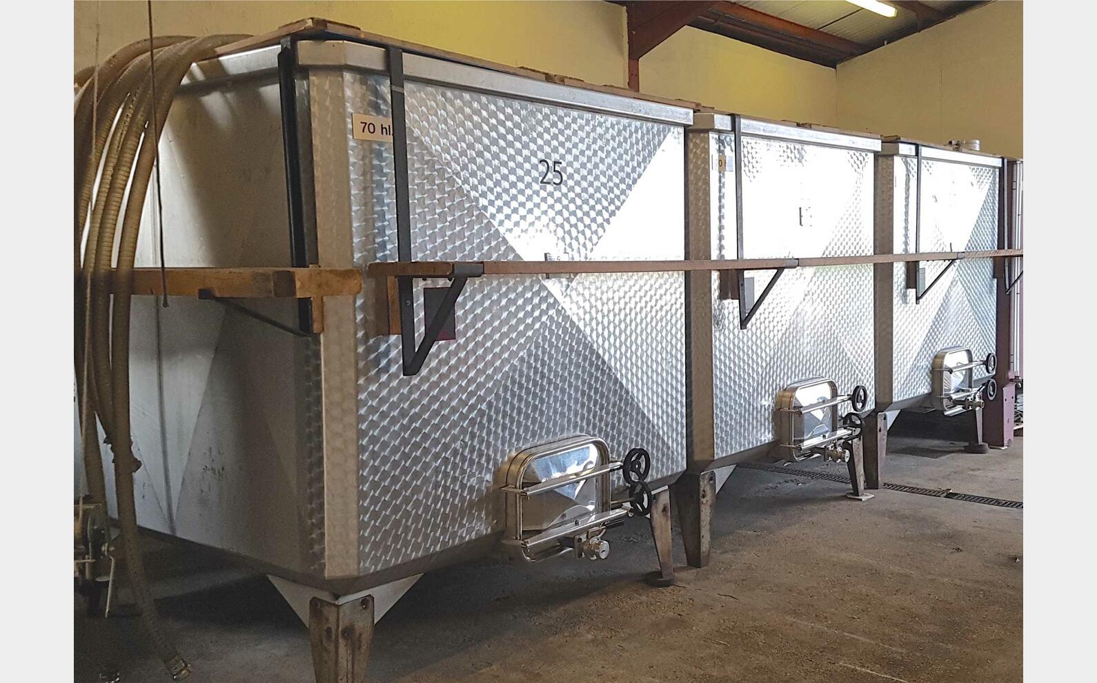 Cuve inox 70 hls de vinification marque : Bressanne
