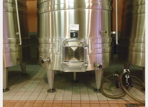 Cuve vinification INOX 304 tronconique - Volume : 87,3 hecto (8730 litres)