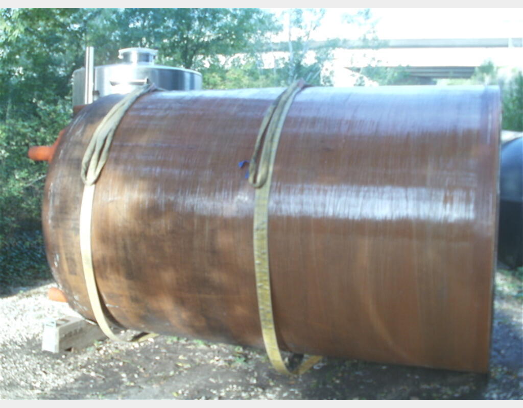 Cuve polyester de 100 hls cylindrique