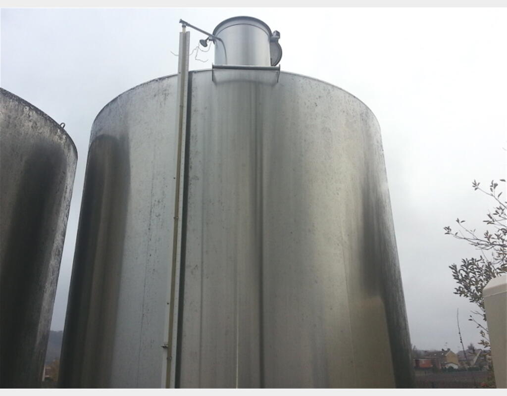 Cuve Inox 316 Fermée de 350 hls - Fon plat - cylindrique verticale