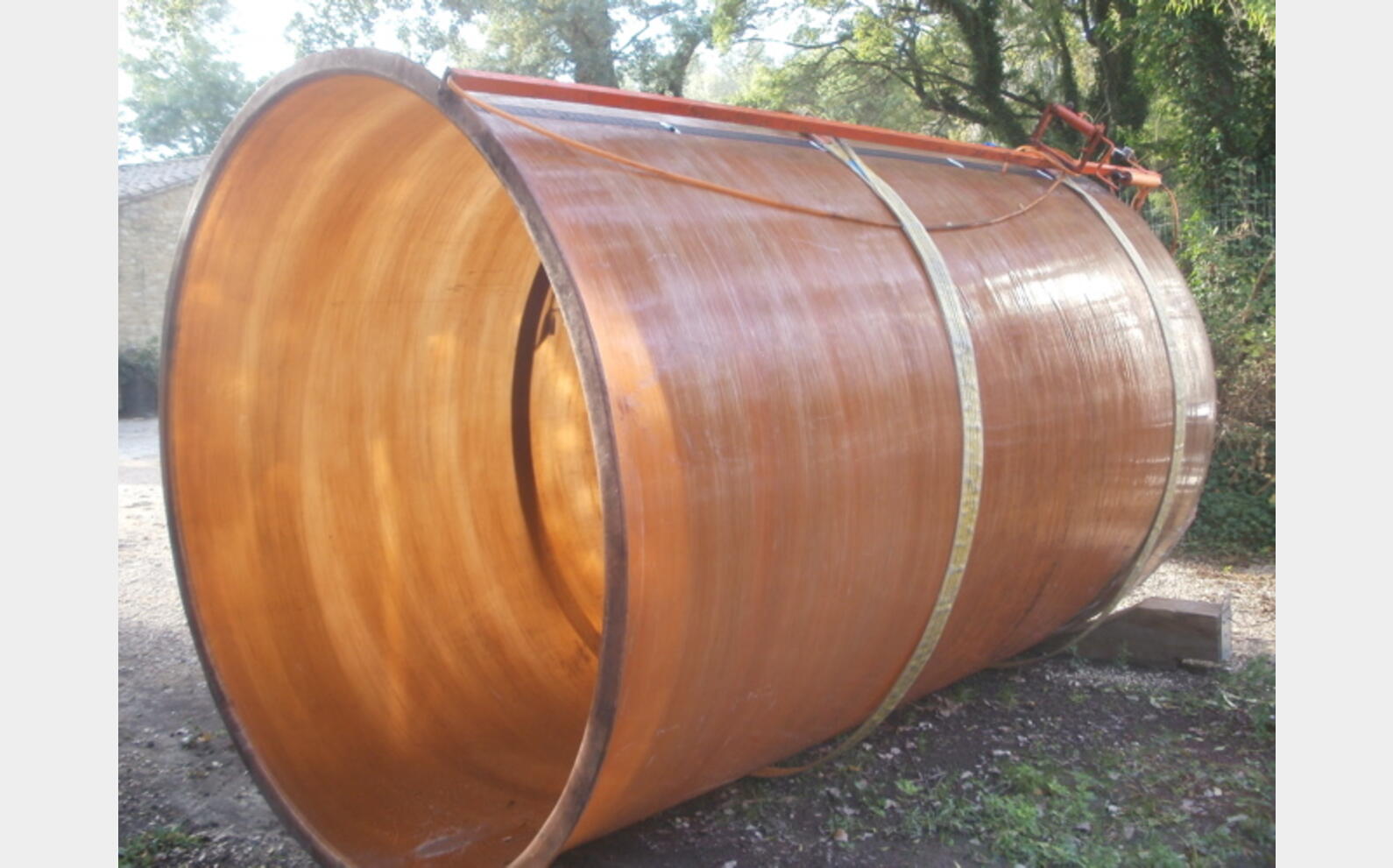 Cuve polyester de 100 hls cylindrique