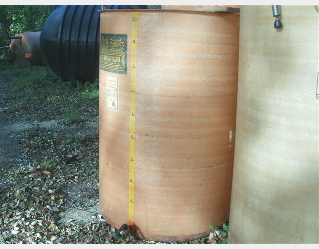 Cuve chapeau flottant en polyester - Volume : 10 hecto (1000 litres)