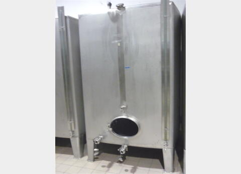 Cuve stockage INOX Volume : 5200 litres (52 hecto)